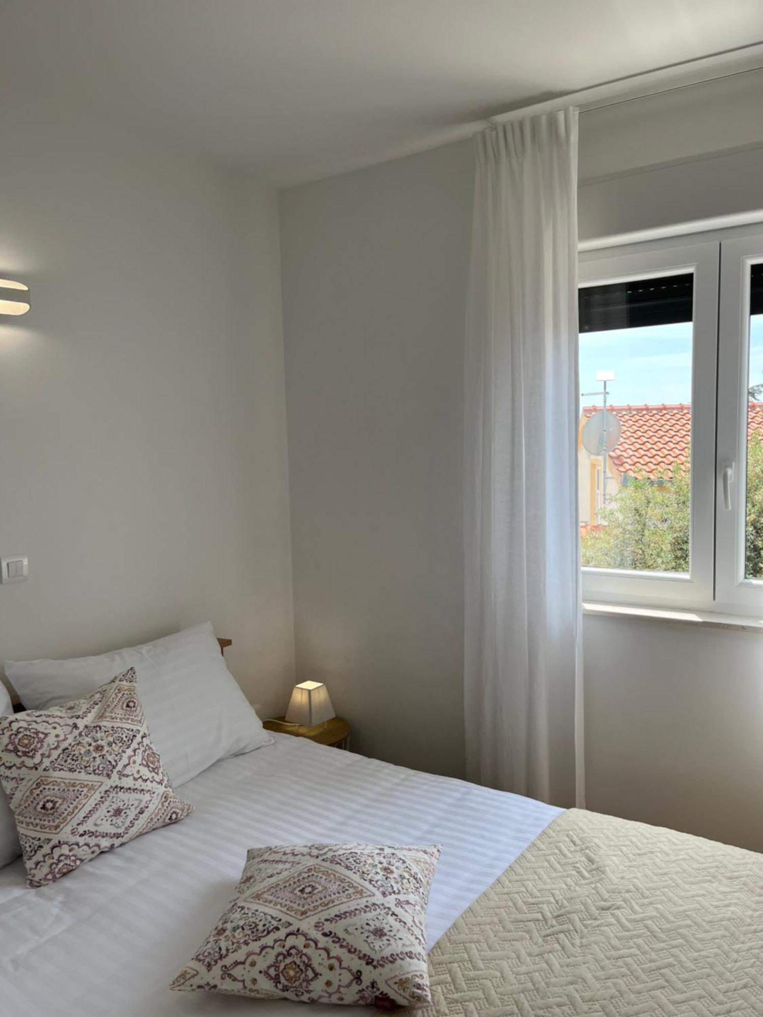 Luxury Apartment Ledo 罗戈兹尼察 外观 照片