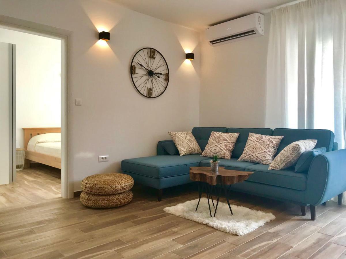Luxury Apartment Ledo 罗戈兹尼察 外观 照片