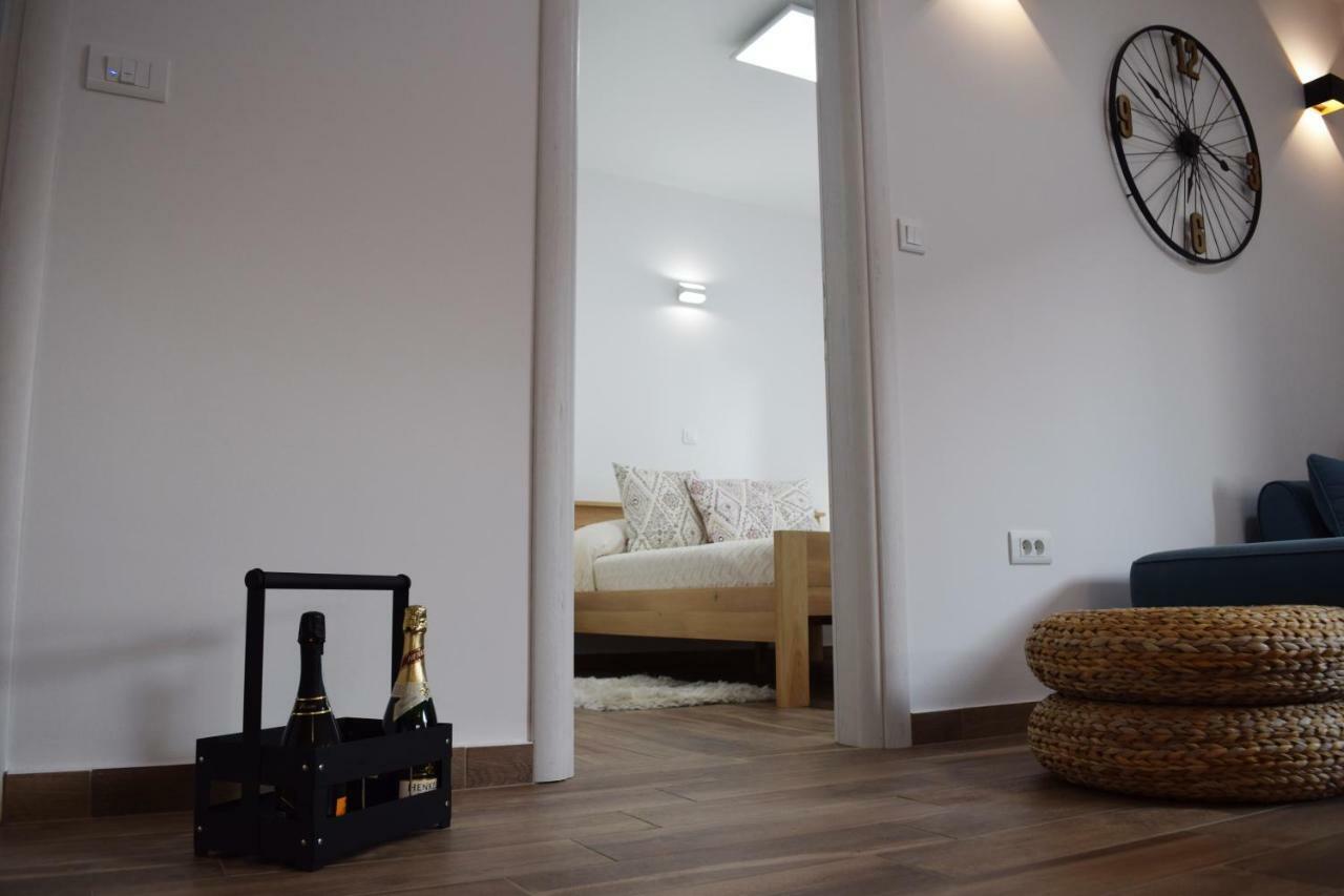 Luxury Apartment Ledo 罗戈兹尼察 外观 照片